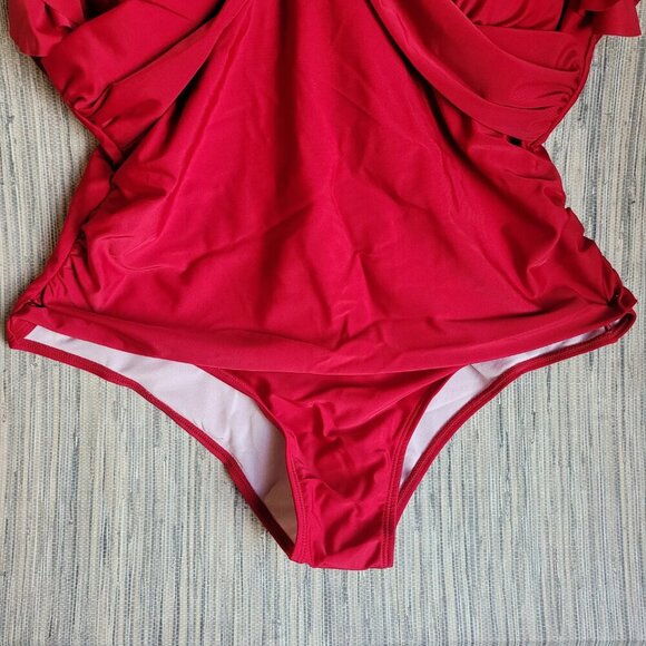 NWOT Swimwear Swimsuit One Piece Size Large Women’s Red Layer Short Sleeve - Picture 5 of 9
